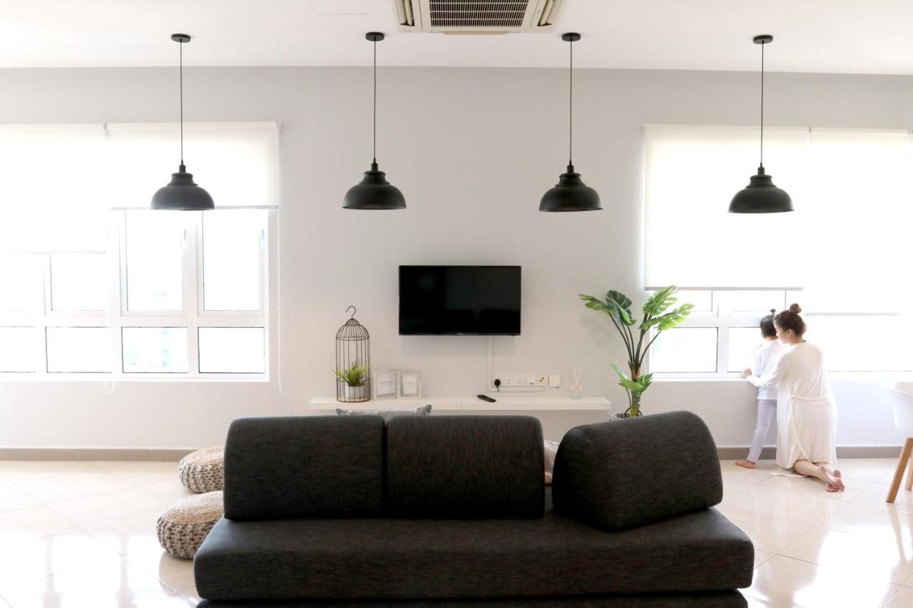 Octagon Ipoh By Plush Exteriör bild